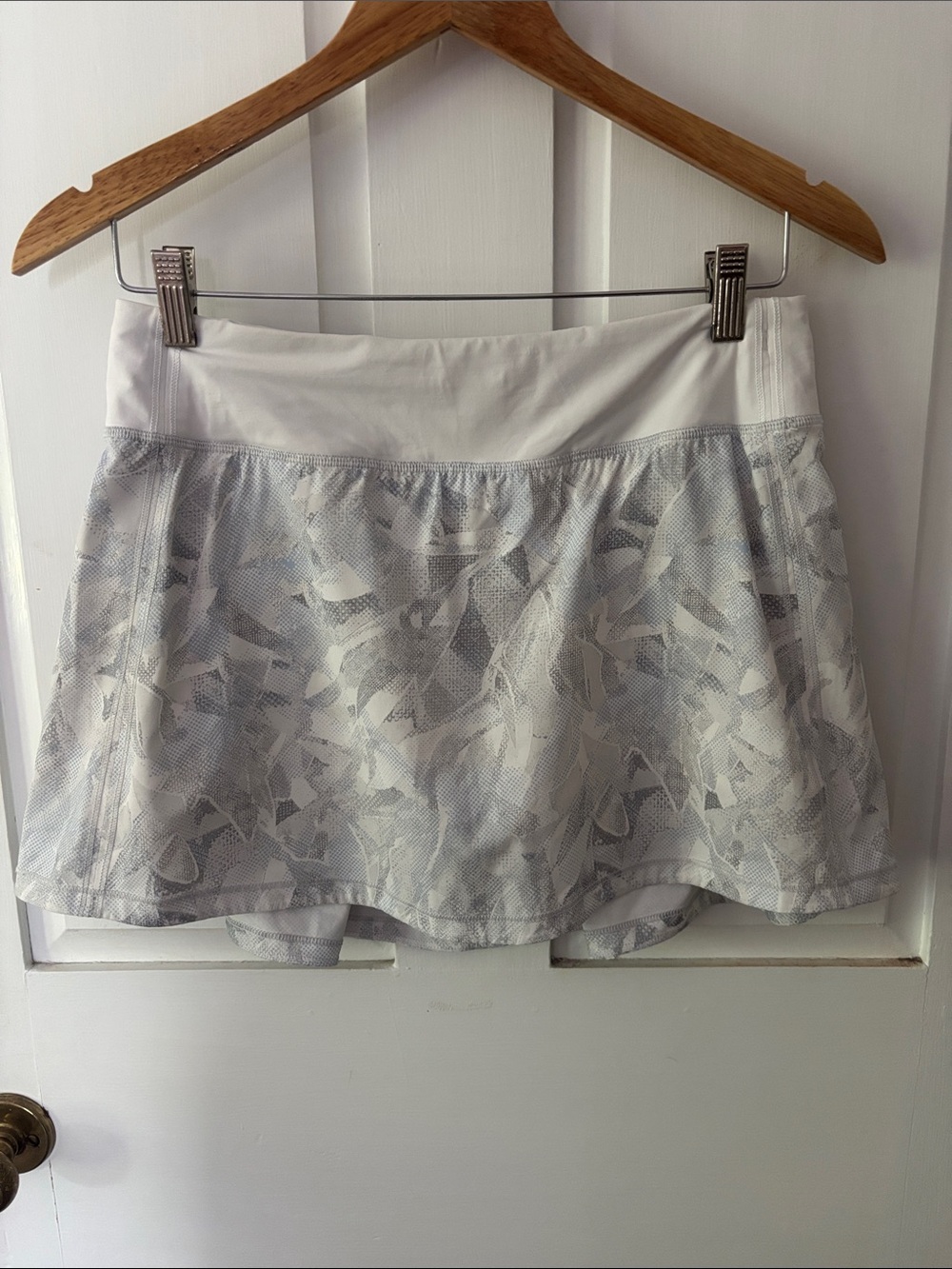 Light Gray Printed Tennis Skort - Unbranded